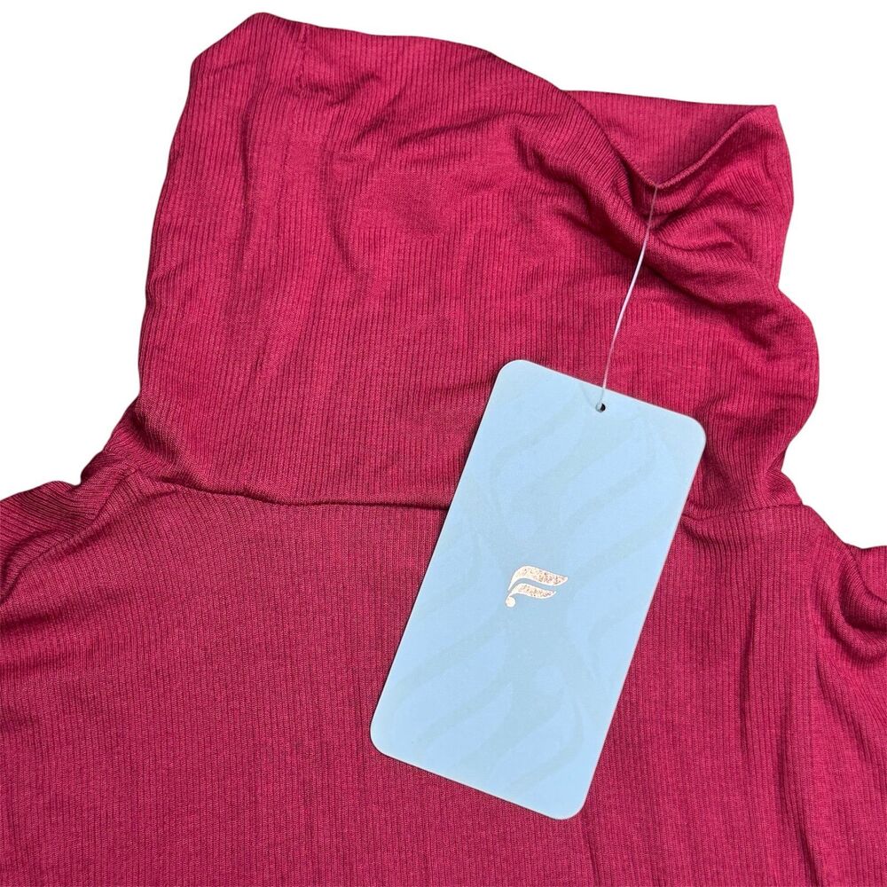 Fabletics Jess Long Sleeve Tertleneck Top Womens Size XL 12/14 Red NWT